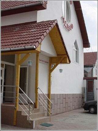 Отель Vila Casa Alesiv Клуж-Напока-1